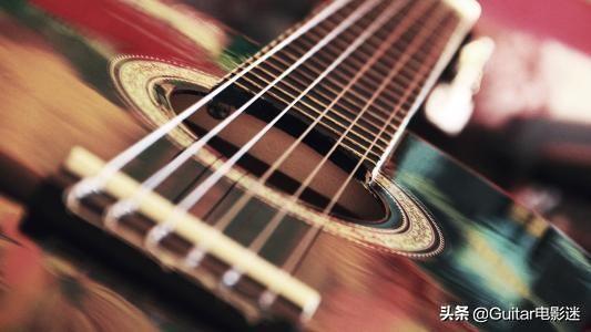 吉他初学者入门教程视频_学习吉他入门指法