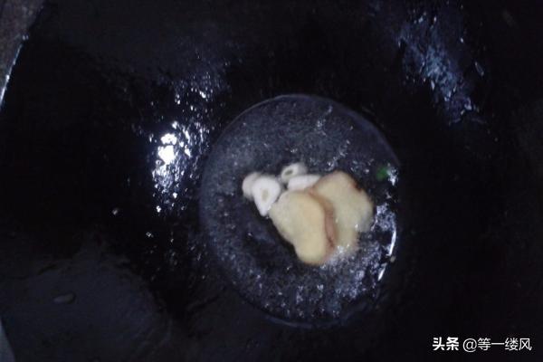 河豚鱼的做法_河豚鱼的做法视频