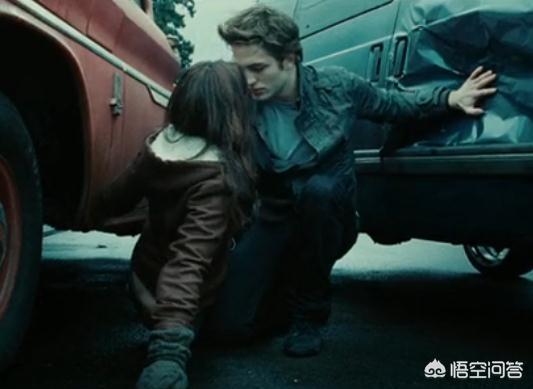 暮光之城剧情_暮光之城每部简介